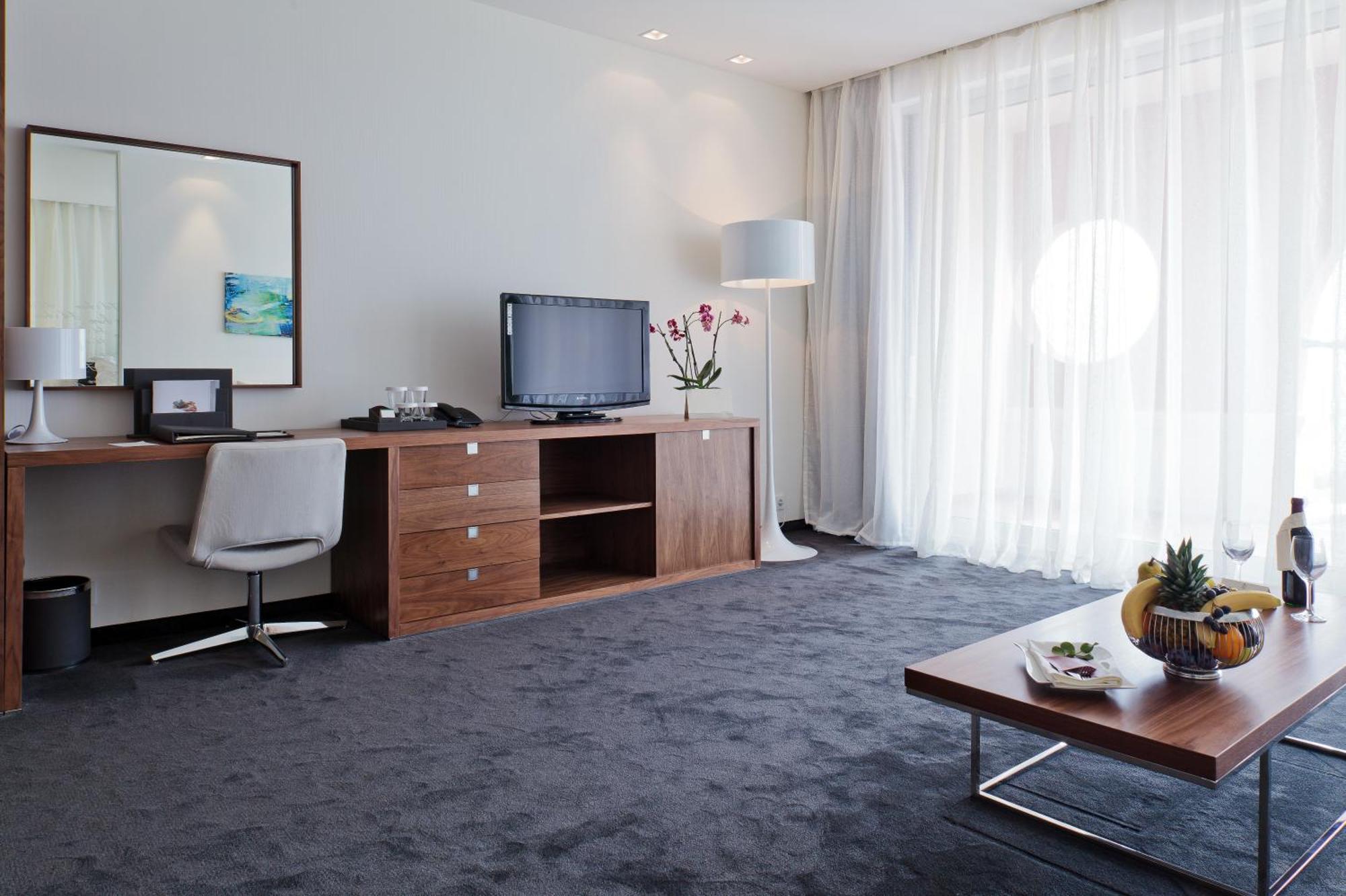 Suite Balcony Sea View SPA Access